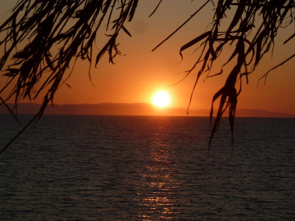 White Villas Douneika  Екстер'єр фото