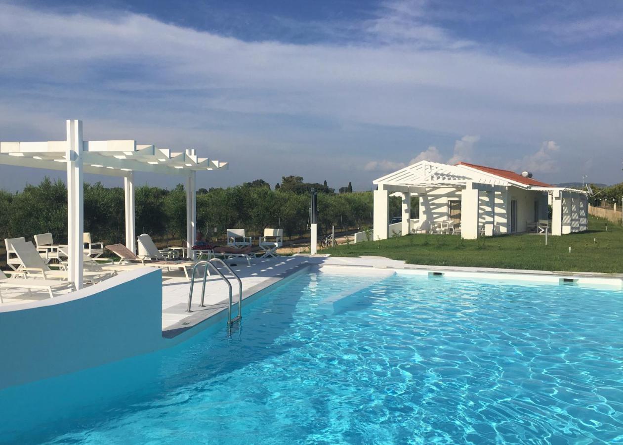 White Villas Douneika  Екстер'єр фото